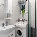 Apartment Cool *