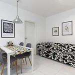 Apartment Cool *