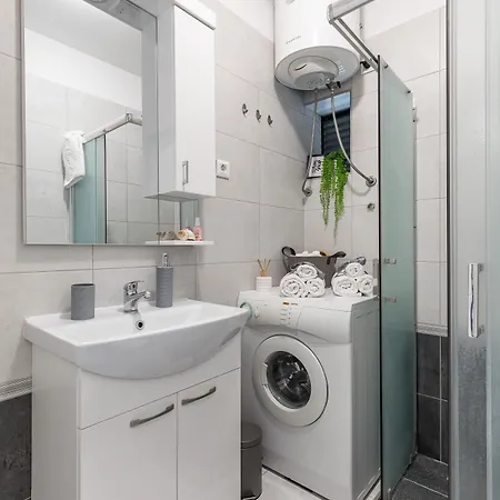 Apartment Cool