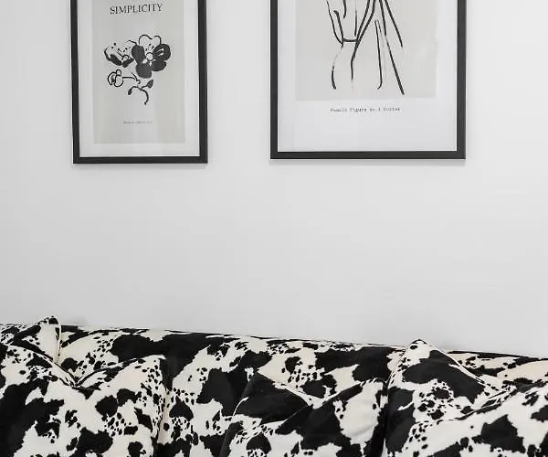 Apartment Cool Split